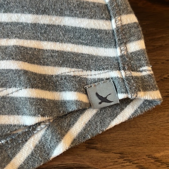 Eddie Bauer Gray and White Lightweight Striped Women's Hoodie Top size Small - Picture 9 of 9